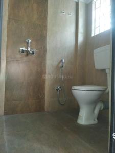 Bathroom Image of 850 Sq.ft 2 BHK Apartment / Flat for sale in Dhakuria Kolkata for Rs. 6000000