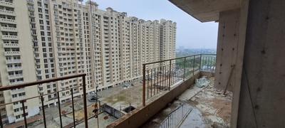 Balcony Image of 2175 Sq.ft 4 BHK Apartment / Flat for sale in Amrapali Crystal Homes Phase 1, Sector 76 Noida for Rs. 26000000