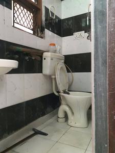 Bedroom One Image of 625 Sq.ft 2 BHK Apartment / Flat for sale in Tara Nagar New Delhi for Rs. 2800000