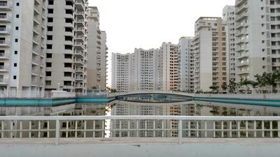 Balcony Image of 3220 Sq.ft 4 BHK Apartment / Flat for rent in Adani Water Lily, Shantigram Ahmedabad for Rs. 75000