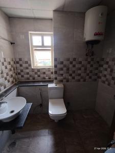 Bathroom Image of 1890 Sq.ft 3 BHK Apartment / Flat for sale in Apex Athena, Sector 75 Noida for Rs. 26500000
