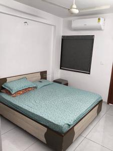 Bedroom Image of 1100 Sq.ft 2 BHK Apartment / Flat for sale in Bodakdev Ahmedabad for Rs. 7000000