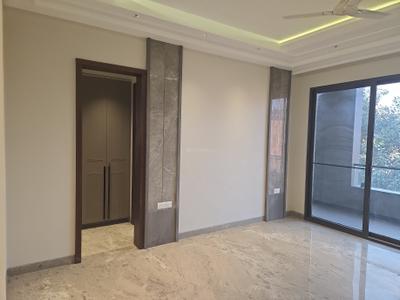 Bedroom Image of 2700 Sq.ft 4 BHK Builder Floor for sale in Paschim Vihar New Delhi for Rs. 50000007