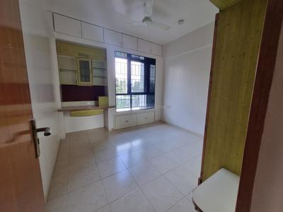 Image of 1300 Sq.ft 2 BHK Apartment / Flat for rent in Nyati Meadows, Wadgaon Sheri, Pune for Rs. 45000