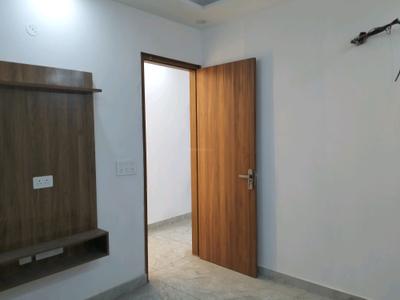 Bedroom Image of 720 Sq.ft 2 BHK Builder Floor for sale in Mukherjee Nagar New Delhi for Rs. 8500000