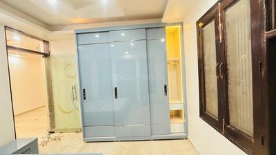 Bedroom Image of 1500 Sq.ft 3 BHK Apartment / Flat for sale in Sector 52 Noida for Rs. 7200000