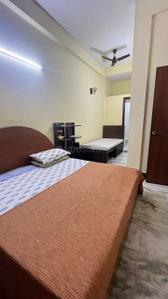 Bedroom Image of 1200 Sq.ft 1 BHK Apartment / Flat for rent in Sector 47 Noida for Rs. 25000
