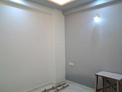 Bedroom Image of 1050 Sq.ft 2 BHK Apartment / Flat for sale in  Ridhi Apartment , Sector 104 Noida for Rs. 4250000