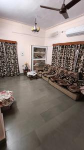 Hall Image of 1100 Sq.ft 2.5 BHK Duplex for rent in Habib Ganj Bhopal for Rs. 25000