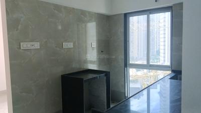Kitchen Image of 620 Sq.ft 2 BHK Apartment / Flat for sale in Oxford Navrang Oasis, Goregaon West Mumbai for Rs. 15000000