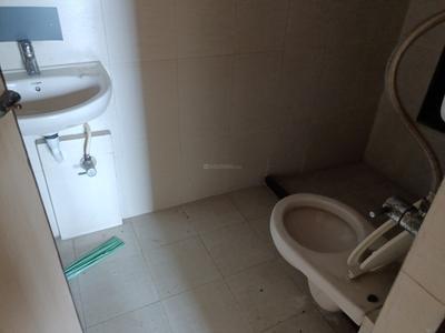 Image of 1335 Sq.ft 3 BHK Apartment / Flat for rent in Abrol Vastu Park , Malad West, Mumbai for Rs. 80000
