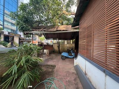 Image of 4622 Sq.ft Residential Plot / Land for sale in M.G. Road, Kochi for Rs. 74270000
