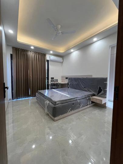 Gurgaon sector 43 galaxy apartment Bedroom 1