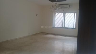 Living Room Image of 3500 Sq.ft 3 BHK Apartment / Flat for rent in Armane Nagar Bengaluru for Rs. 270000