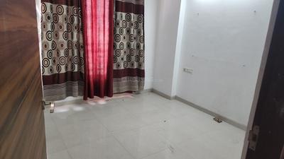 Bedroom Image of 1350 Sq.ft 3 BHK Apartment / Flat for rent in Eklingji Radhe Skyline, Sanand Ahmedabad for Rs. 20000