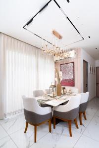 Hall Image of 1500 Sq.ft 3 BHK Apartment / Flat for sale in Kalali Vadodara for Rs. 5800000