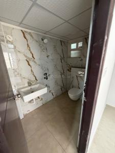 Image of 1350 Sq.ft 2 BHK Apartment / Flat for rent in Halasuru, Bengaluru for Rs. 60000