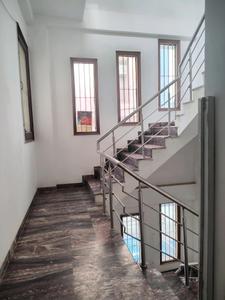 Staircase Image of 1000 Sq.ft 2 BHK Apartment / Flat for rent in Rajpur Khurd Village New Delhi for Rs. 31000