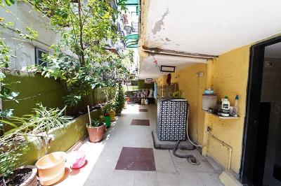 Balcony Image of 1305 Sq.ft 4 BHK Apartment / Flat for sale in Maninagar Ahmedabad for Rs. 9800000