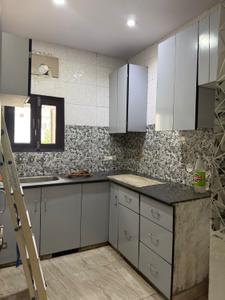 Kitchen Image of 850 Sq.ft 2 BHK Builder Floor for rent in Sector 4 Rohini New Delhi for Rs. 25000