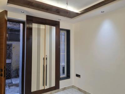 Bedroom Image of 900 Sq.ft 3 BHK Apartment / Flat for sale in Janakpuri New Delhi for Rs. 14000000