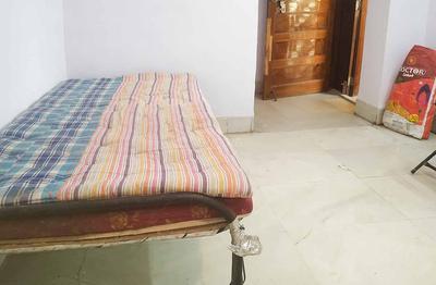 Bedroom Image of Nitin Nest in Shivaji Park, Mumbai