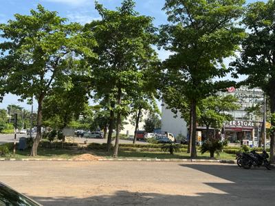Image of 3000 Sq.ft 6 BHK Independent House for sale in Sector 33, Chandigarh for Rs. 90000000