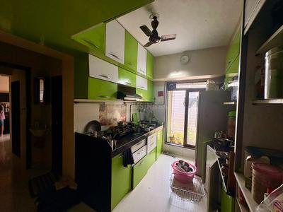 Kitchen Image of 675 Sq.ft 2 BHK Apartment / Flat for sale in Parshvanath Hansraj Heights, Thane West Thane for Rs. 15000000