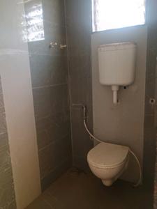 Common Bathroom Image of 950 Sq.ft 2 BHK Apartment / Flat for sale in Nisarg Greens, Ambernath East Ambernath for Rs. 5000000
