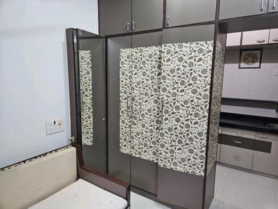 Bedroom Image of 420 Sq.ft 1.5 BHK Apartment / Flat for rent in Vimal Society, Malabar Hill Mumbai for Rs. 45000