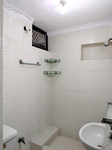 Common Bathroom One Image of 1700 Sq.ft 3 BHK Apartment / Flat for sale in Bandhu Vihar, Sector 10 Dwarka New Delhi for Rs. 30600000