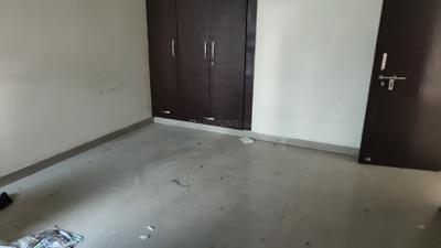 Bedroom Image of 1850 Sq.ft 3.5 BHK Apartment / Flat for rent in Supreme Tower, Sector 99 Noida for Rs. 34000