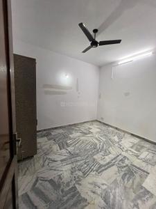 Bedroom Image of 1400 Sq.ft 3 BHK Apartment / Flat for rent in RWA Hardev Puri, Gautam Nagar New Delhi for Rs. 55000