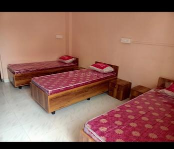 Bedroom Image of Durga Venkat PG in Kharadi, Pune