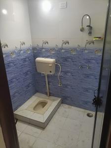 Bathroom Image of 1100 Sq.ft 2 BHK Builder Floor for rent in Sahastradhara Road Dehradun for Rs. 30000