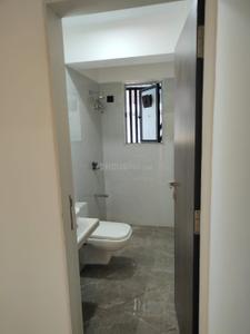 Bathroom Image of 1217 Sq.ft 3 BHK Apartment / Flat for sale in Nav Chetna, Santacruz West Mumbai for Rs. 48500000