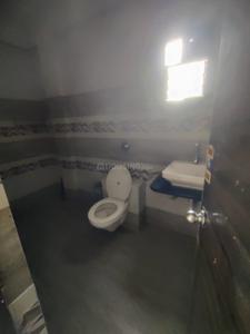 Bathroom Image of 1600 Sq.ft 3 BHK Apartment / Flat for rent in Chatrapati Nagar Nagpur for Rs. 31000