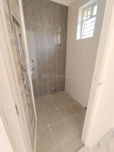 Bathroom Image of 835 Sq.ft 2 BHK Apartment / Flat for sale in Tollygunge Kolkata for Rs. 3600000