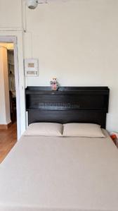 Bedroom Image of 800 Sq.ft 2 BHK Apartment / Flat for rent in Ram Bhuvan, Khar West Mumbai for Rs. 140000