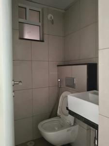 Common Bathroom Image of 664 Sq.ft 1 BHK Apartment / Flat for rent in Godrej Green Vistas, Mahalunge Pune for Rs. 24000