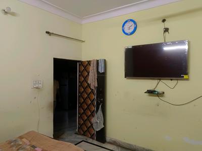 Bedroom Image of 900 Sq.ft 6 BHK Independent House for sale in Budh Vihar New Delhi for Rs. 17500000