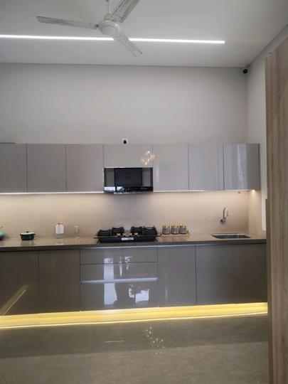 Urban Skyline Main Image 1