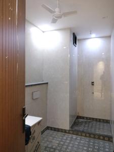 Common Bathroom Image of 2250 Sq.ft 4 BHK Builder Floor for sale in Surya Lavish Floor, Sector 8 Dwarka New Delhi for Rs. 34000000