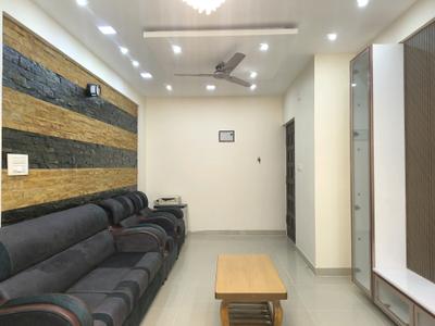 Living Room Image of 1500 Sq.ft 3 BHK Apartment / Flat for rent in Kalyan Nagar Bengaluru for Rs. 75000