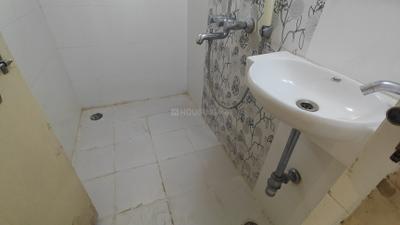 Image of 1045 Sq.ft 2 BHK Apartment / Flat for rent in Bharatnagar, Nagpur for Rs. 17000