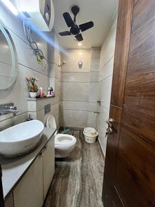 Bathroom Image of 1200 Sq.ft 3 BHK Builder Floor for sale in Vikaspuri New Delhi for Rs. 17000000