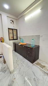 Kitchen Image of 1000 Sq.ft 1 BHK Builder Floor for rent in Nipania Indore for Rs. 14000