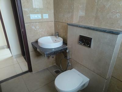 Bathroom Image of 1630 Sq.ft 3 BHK Apartment / Flat for rent in Nagla Zirakpur for Rs. 30000
