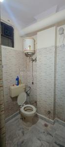 Bathroom Image of 500 Sq.ft 1 BHK Builder Floor for rent in Hari Nagar New Delhi for Rs. 16600