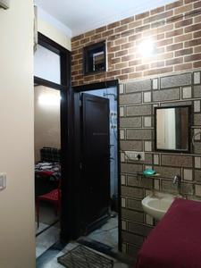 Passage Image of 500 Sq.ft 1 BHK Builder Floor for rent in Shakti Nagar New Delhi for Rs. 25000